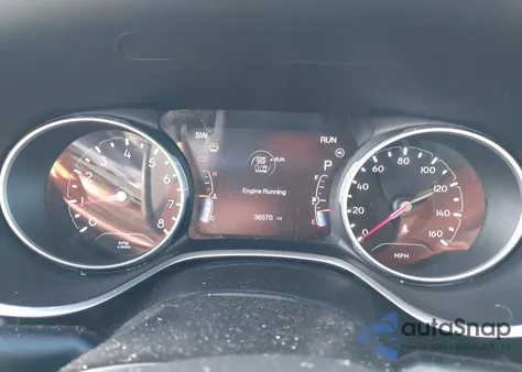 2018 Jeep Compass Limited 4X4 z USA, uszkodzony, nr VIN 3C4NJDCB8JT478968